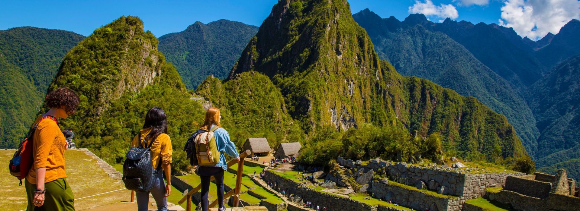 peru-machu-picchu-group-explorin